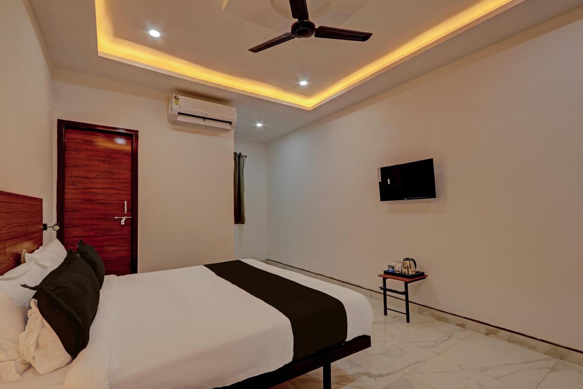 Hotel O Outer Inn Hyderabad Exterior foto